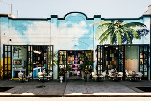 1310 Pearl St, Denver CO - Pub