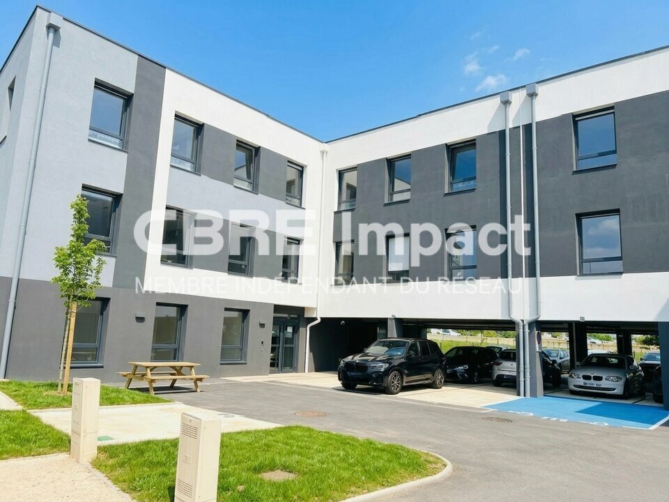 8 Rue Du Rompot, Fontaine-lès-Dijon for lease Building Photo- Image 1 of 9