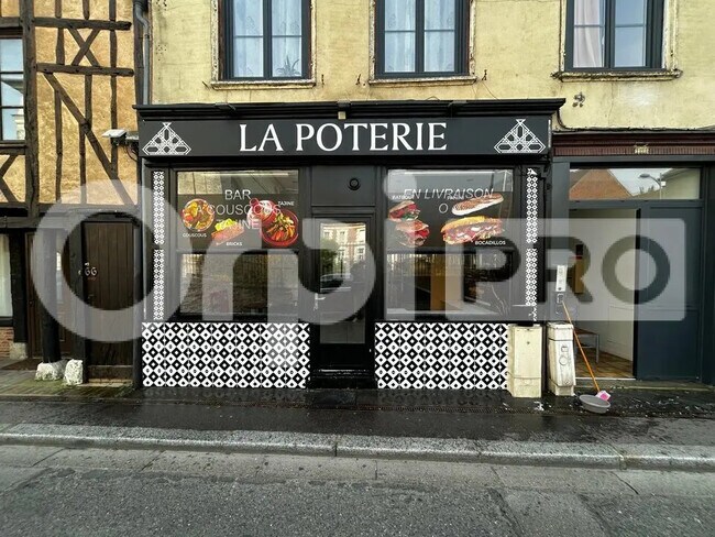 Location Commerce 25 m²
