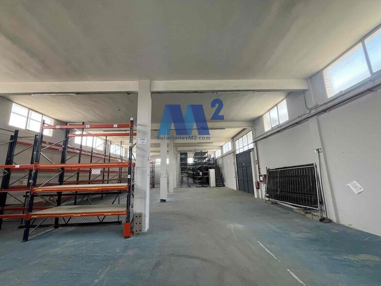 Industrial in Alcobendas, Madrid for lease - Interior Photo - Image 3 of 7