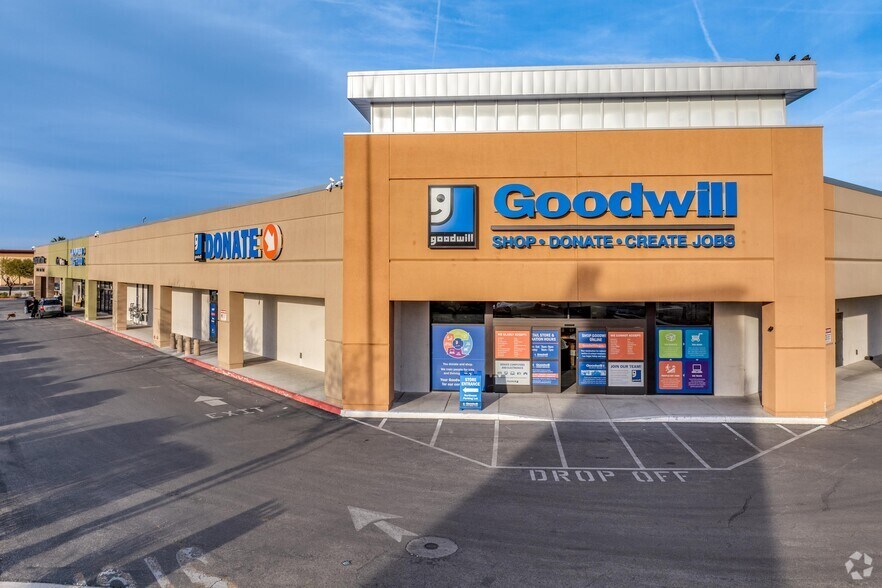 7680 S Las Vegas Blvd, Las Vegas, NV for sale - Primary Photo - Image 1 of 1