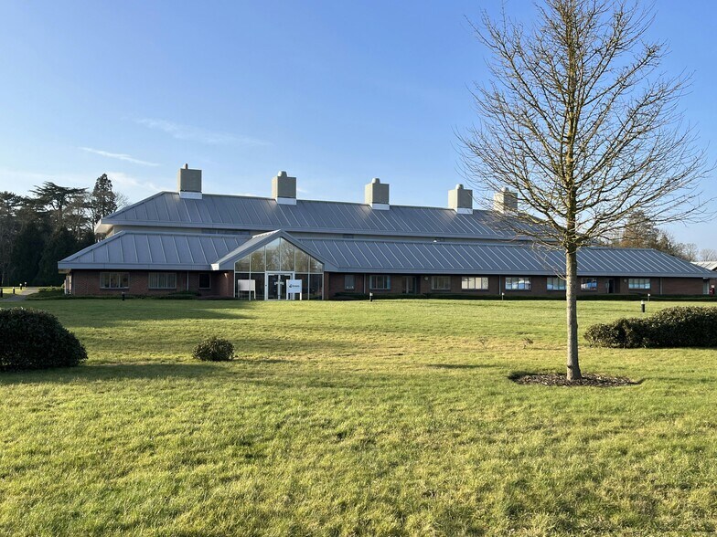 Chesterford Park, Little Chesterford for lease - Building Photo - Image 3 of 22