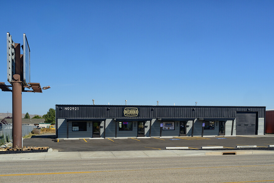 2921 Big Horn Ave, Cody, WY for sale - Primary Photo - Image 1 of 1