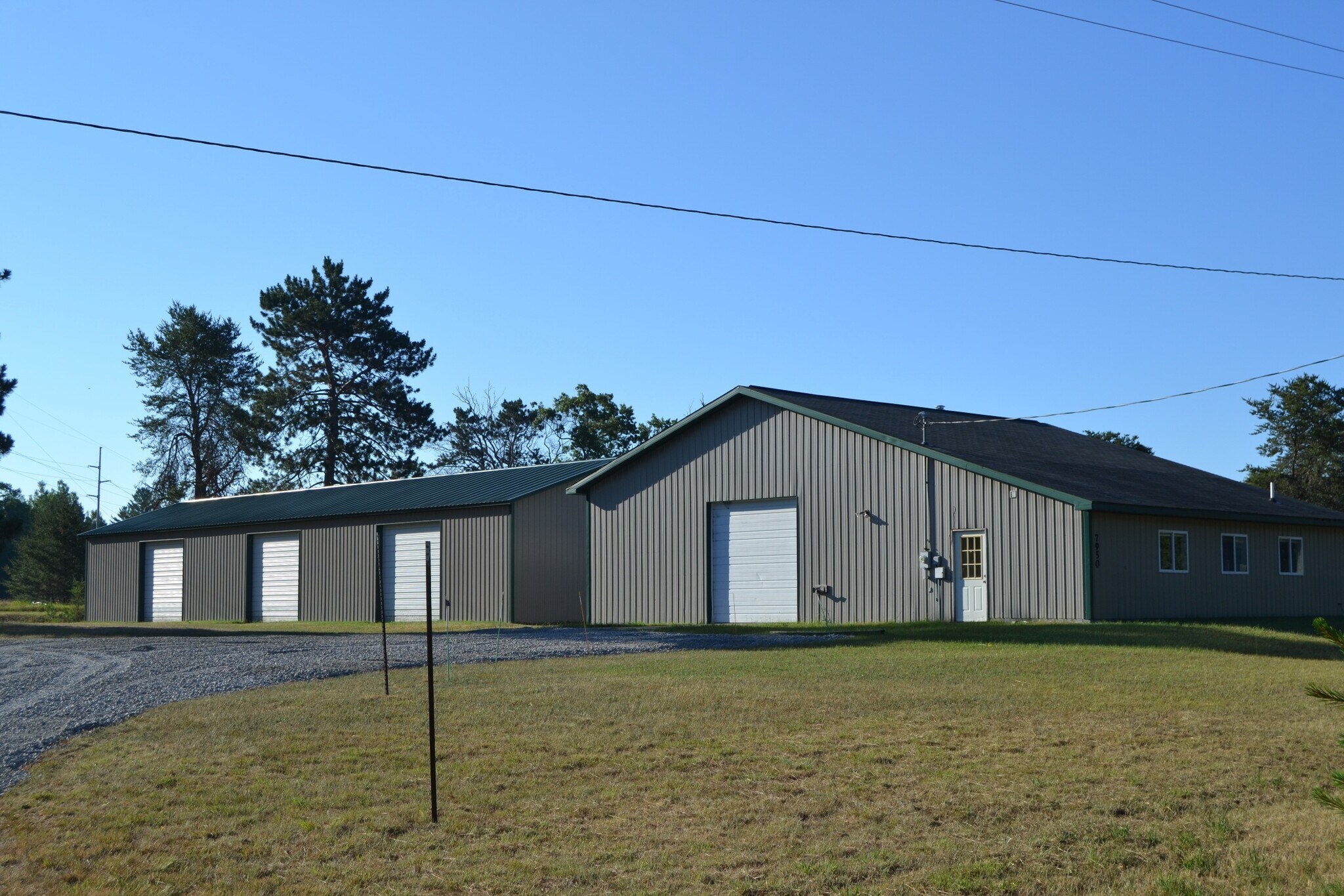 7950 E Higgins Lake Dr, MI 48653