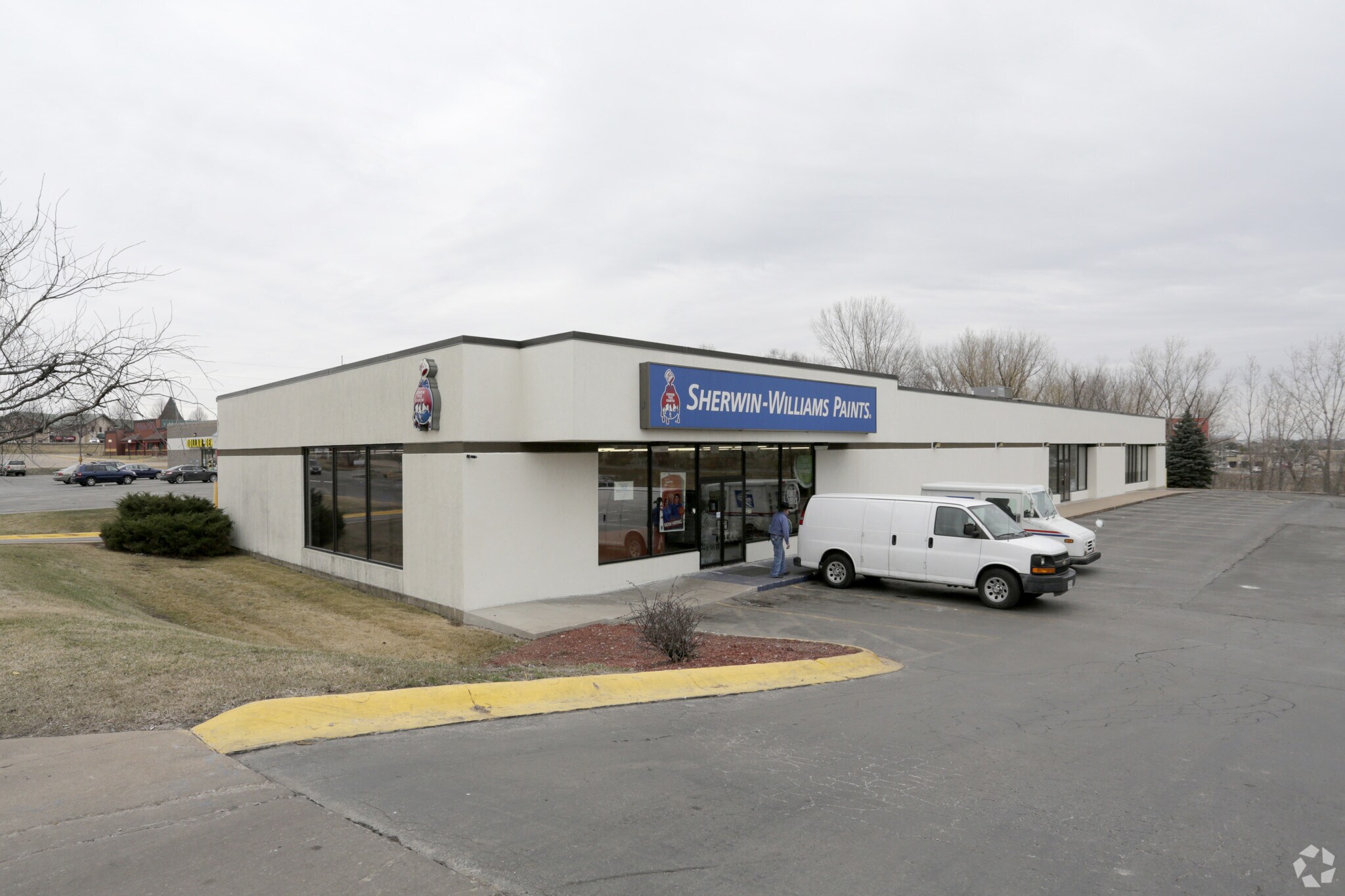 111 E 50th St, Davenport, IA for sale Primary Photo- Image 1 of 1