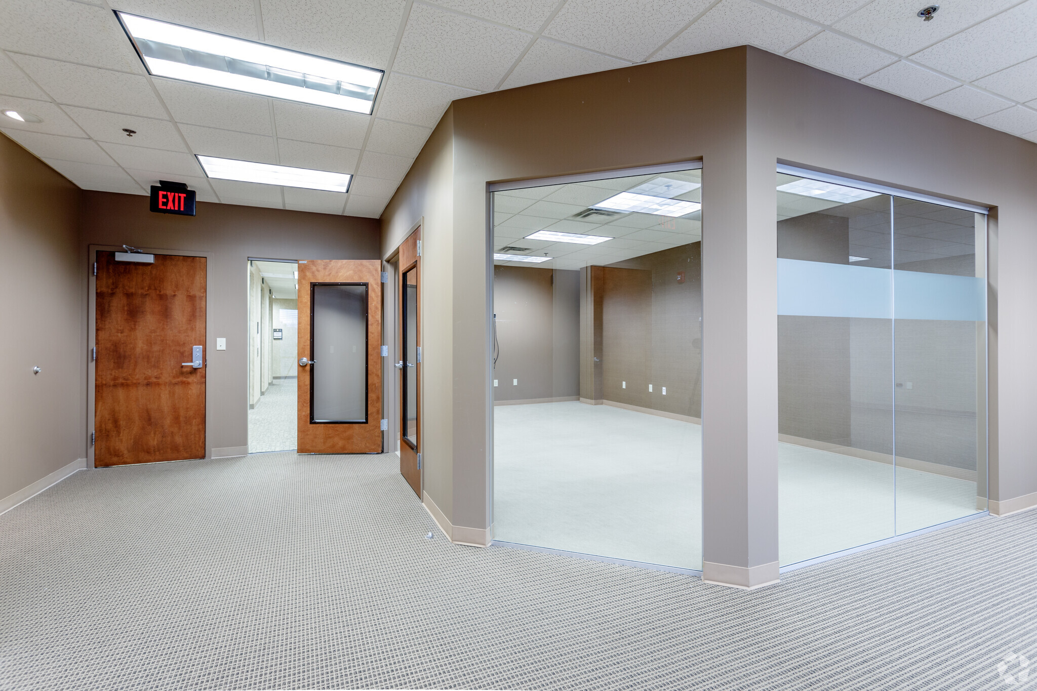 12980 Metcalf Ave, Overland Park, KS for lease Interior Photo- Image 1 of 10