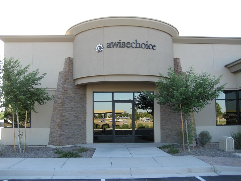 2915 E Baseline Rd, Gilbert, AZ for sale - Building Photo - Image 3 of 9