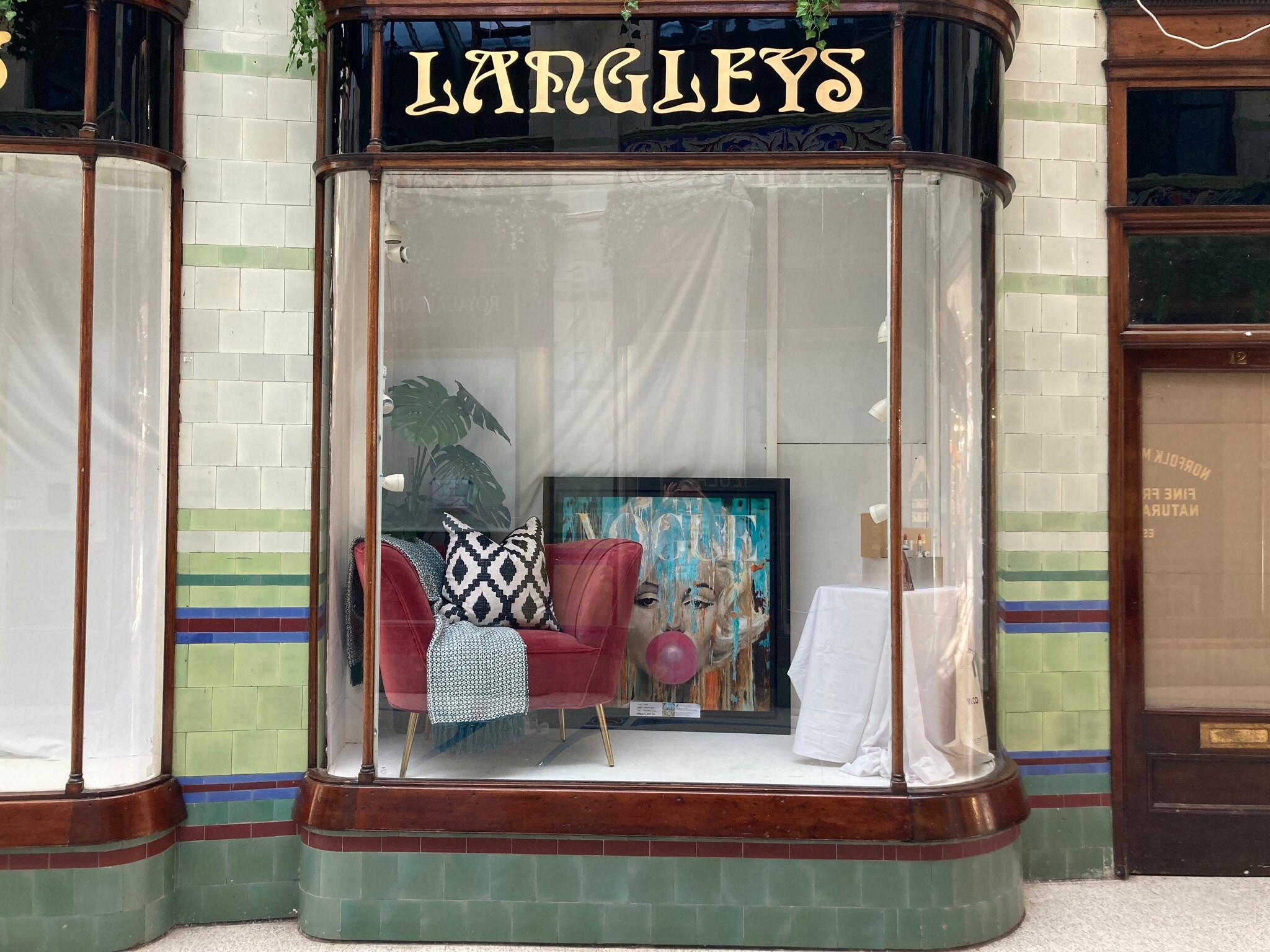 12-14 Royal Arcade, Norwich for sale Building Photo- Image 1 of 1