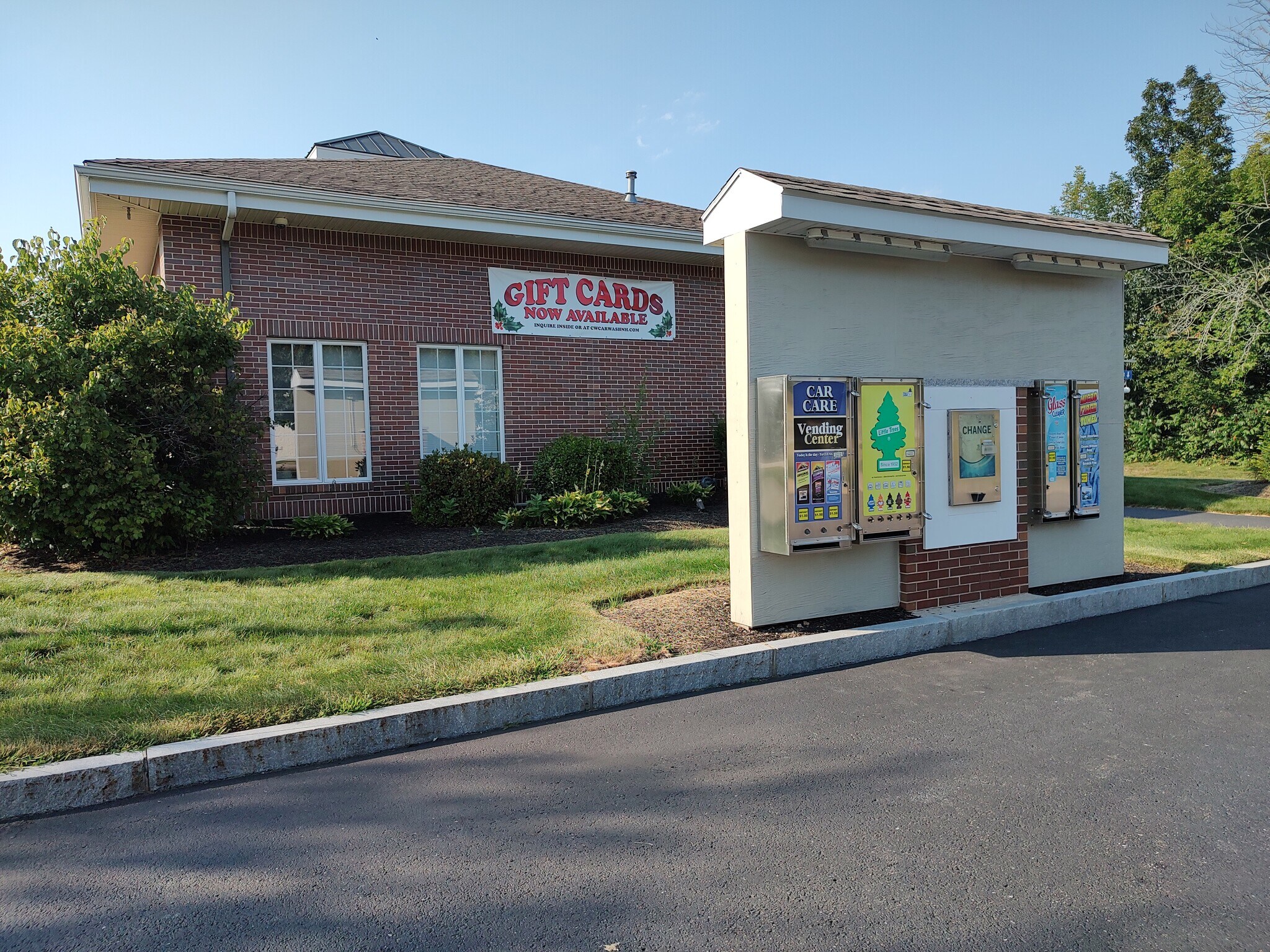 123 Farmington Rd, Rochester, NH 03867 Specialty for Sale