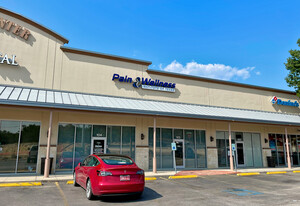 Ridgeview Oaks Center - Suite 103-104 - Convenience Store