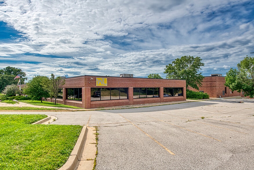 11200 W 93rd St, Overland Park, KS for lease - Primary Photo - Image 2 of 11