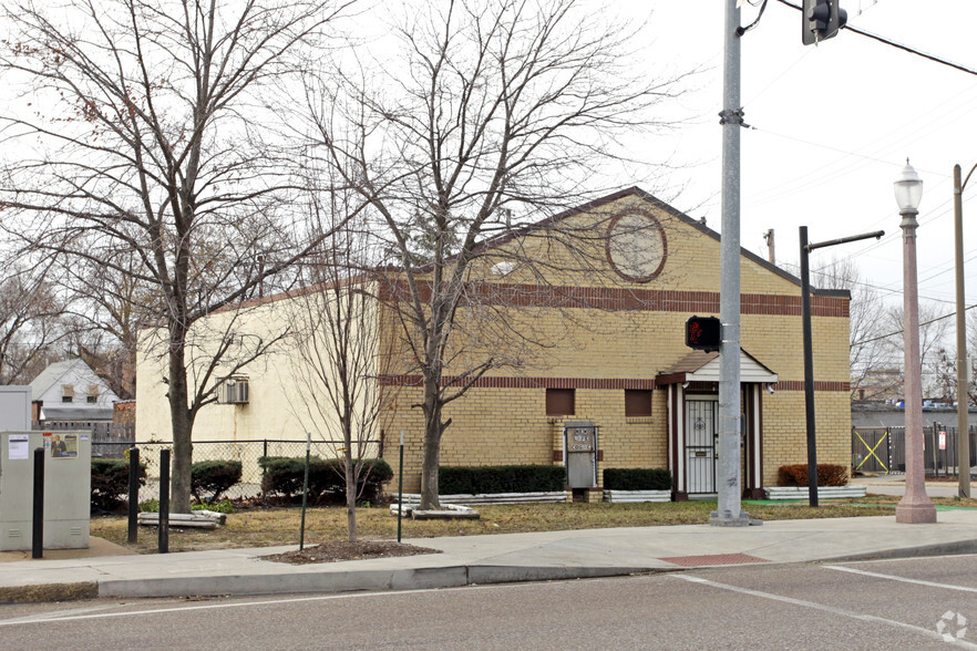 4452 Manchester Ave, Saint Louis, MO for sale - Building Photo - Image 3 of 17