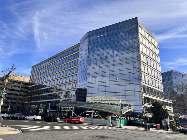 600 Maryland Ave SW, Washington, DC for lease - Building Photo - Image 1 of 17