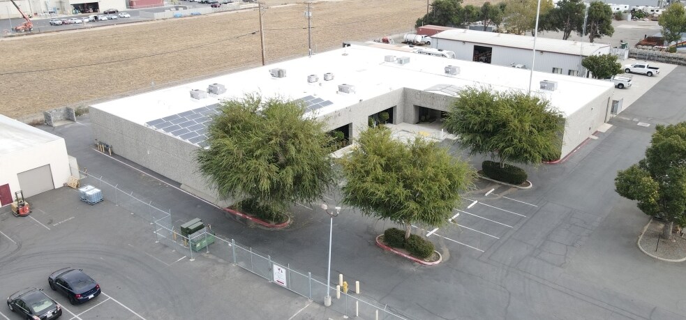 831 Industrial Way, Lodi, CA for sale - Building Photo - Image 1 of 1