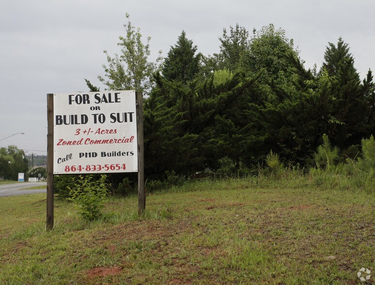 Medical Ridge Rd, Clinton, SC for sale - Primary Photo - Image 1 of 1