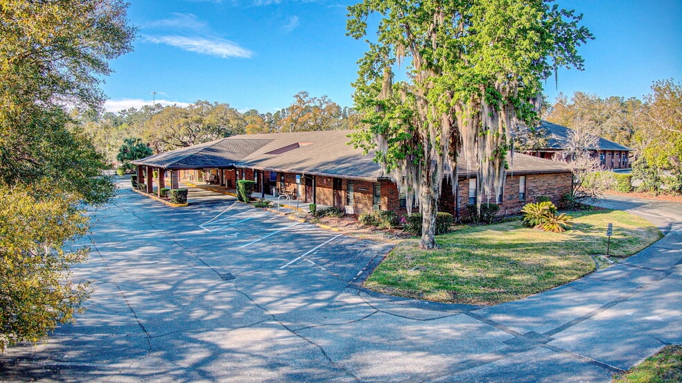 7109 NW 11th Pl, Gainesville, FL for sale - Building Photo - Image 2 of 8