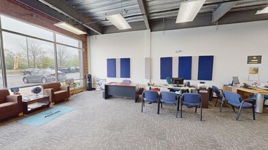 135-143 W Irving Park Rd, Streamwood, IL for lease - Commercial Listing Video 