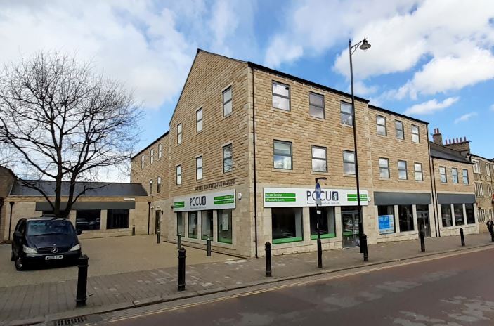 66 Market St, Colne for lease - Building Photo - Image 1 of 5