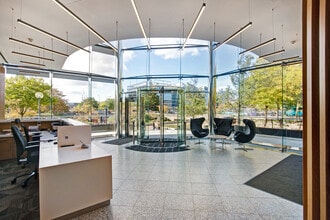 401 Grafton Gate E, Milton Keynes for lease Interior Photo- Image 2 of 6