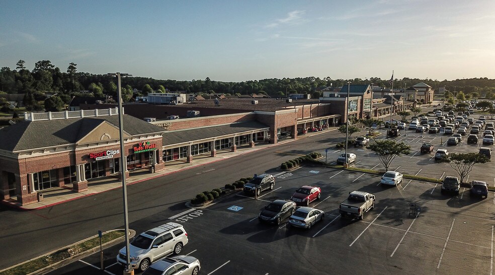 5966 Zebulon Rd, Macon, GA 31210 Plantation Centre