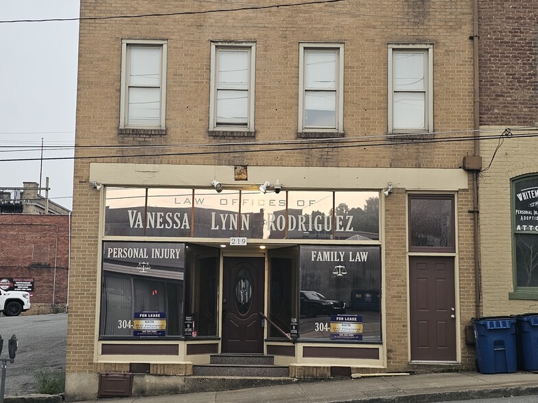 219 Jefferson St, Fairmont, WV for sale - Building Photo - Image 1 of 22