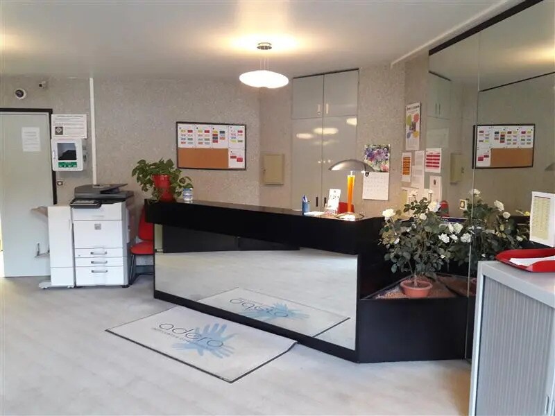 Location Bureaux 19 m² à 293 m² - Photo 1