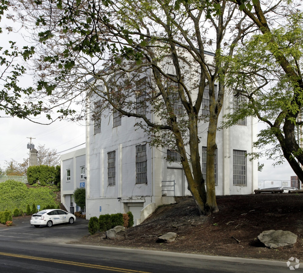 View Photo