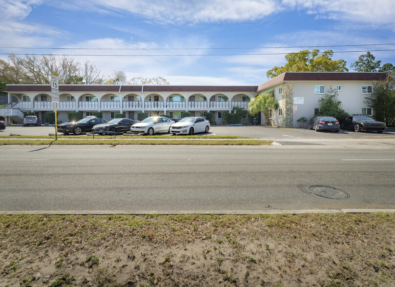 5900 22nd Ave N, Saint Petersburg, FL for sale - Building Photo - Image 1 of 1