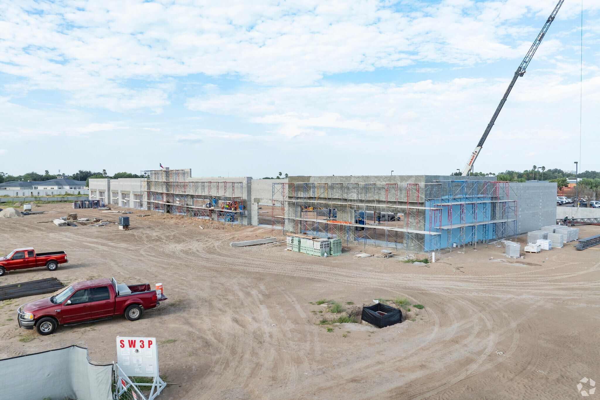 5013 Sugar rd, Edinburg, TX for lease Primary Photo- Image 1 of 7