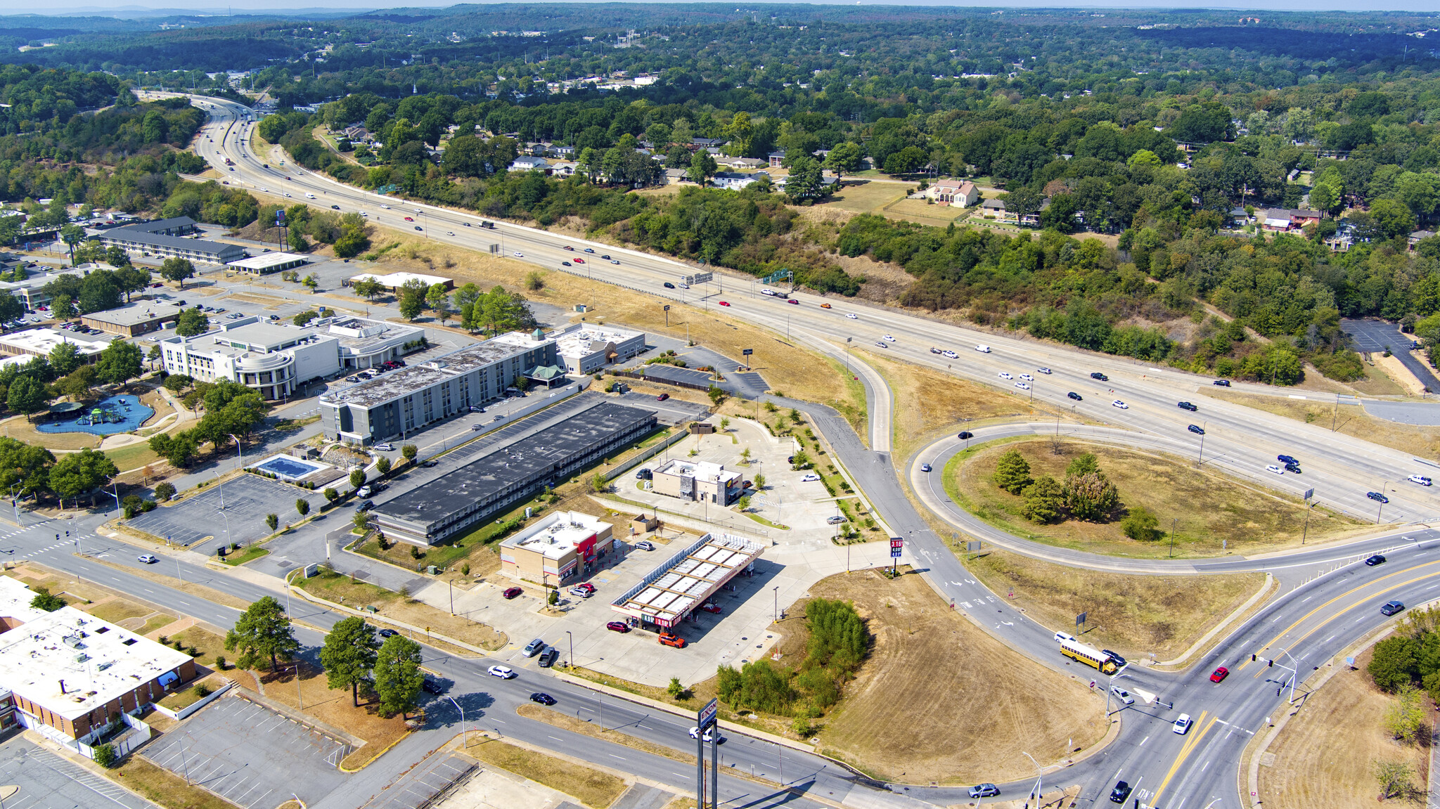 113 W Pershing Blvd, North Little Rock, AR for sale Primary Photo- Image 1 of 1