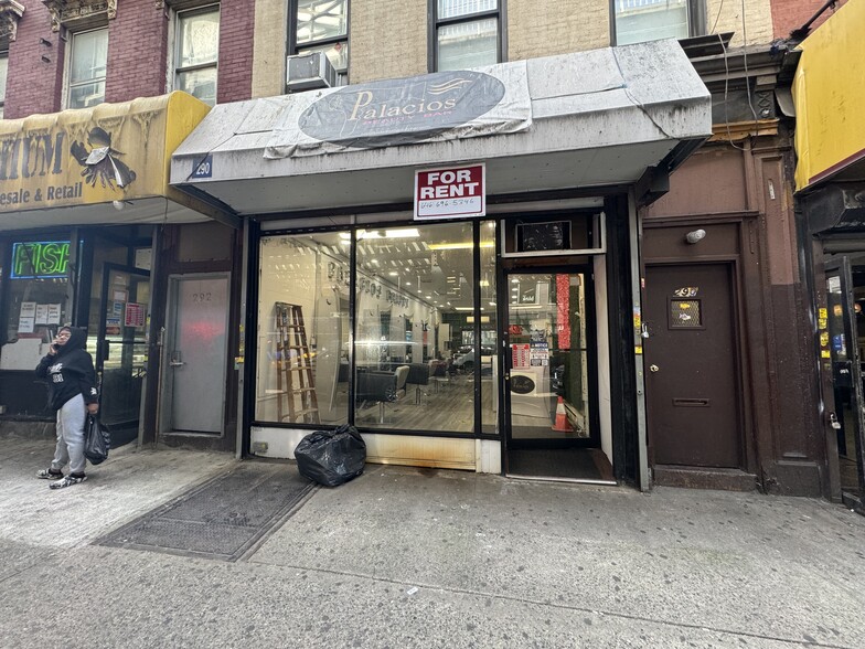 290 Broadway, Brooklyn, NY for lease - Building Photo - Image 1 of 8