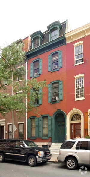 1310 Spruce St, Philadelphia, PA for sale - Primary Photo - Image 1 of 2