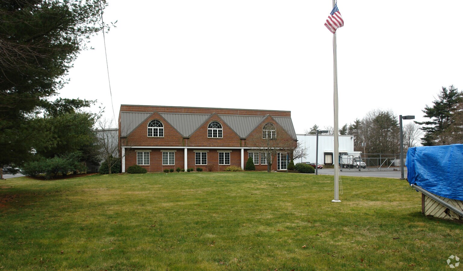 40 Tolland Stage Rd, Tolland, CT 06084