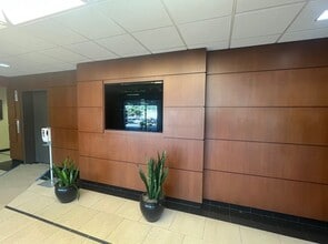 1035 Rt 46 E, Clifton, NJ for lease Interior Photo- Image 2 of 10