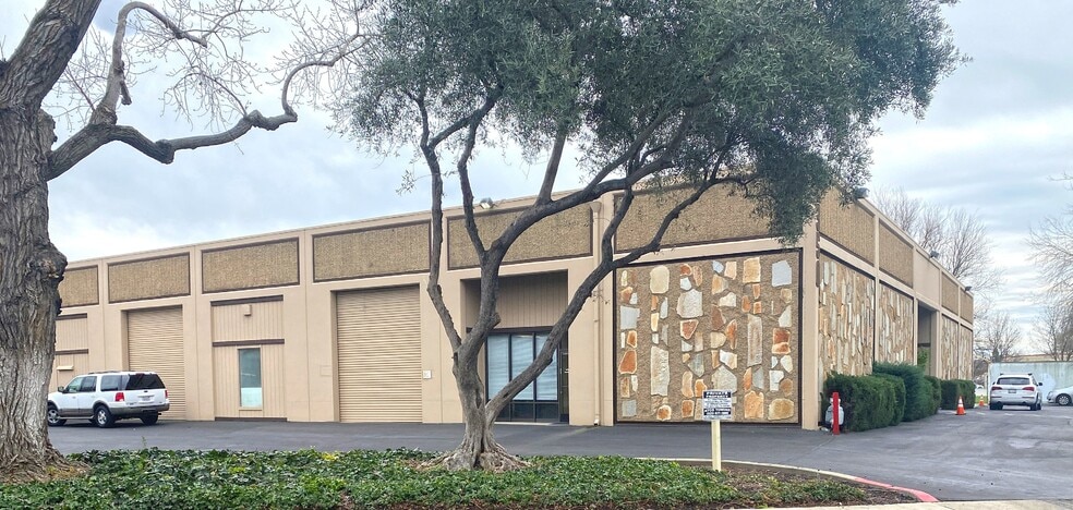 2350 Whitman Rd, Concord, CA for lease - Primary Photo - Image 1 of 14