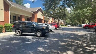 4960 W Newberry Rd, Gainesville, FL for lease Building Photo- Image 2 of 10