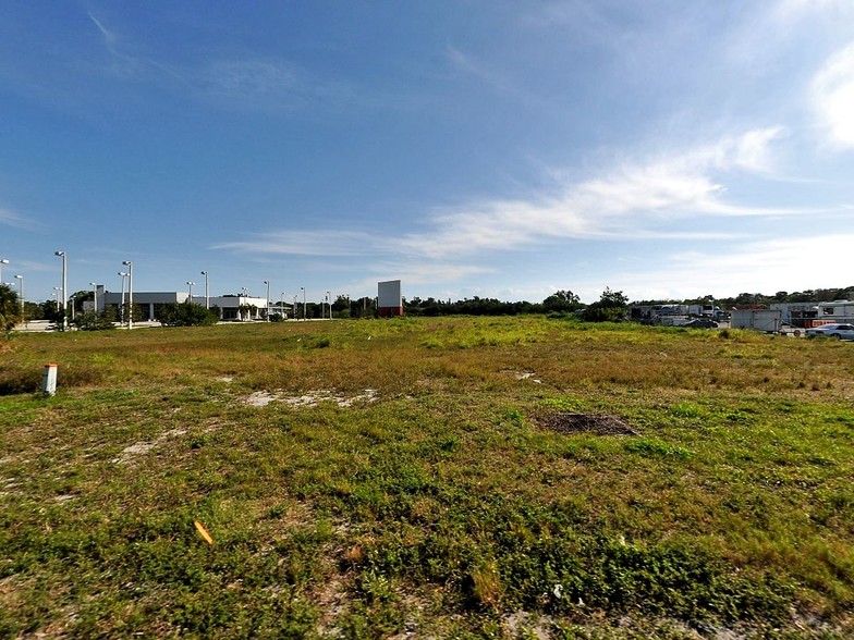 US Highway 1, Fort Pierce, FL for sale - Primary Photo - Image 1 of 1