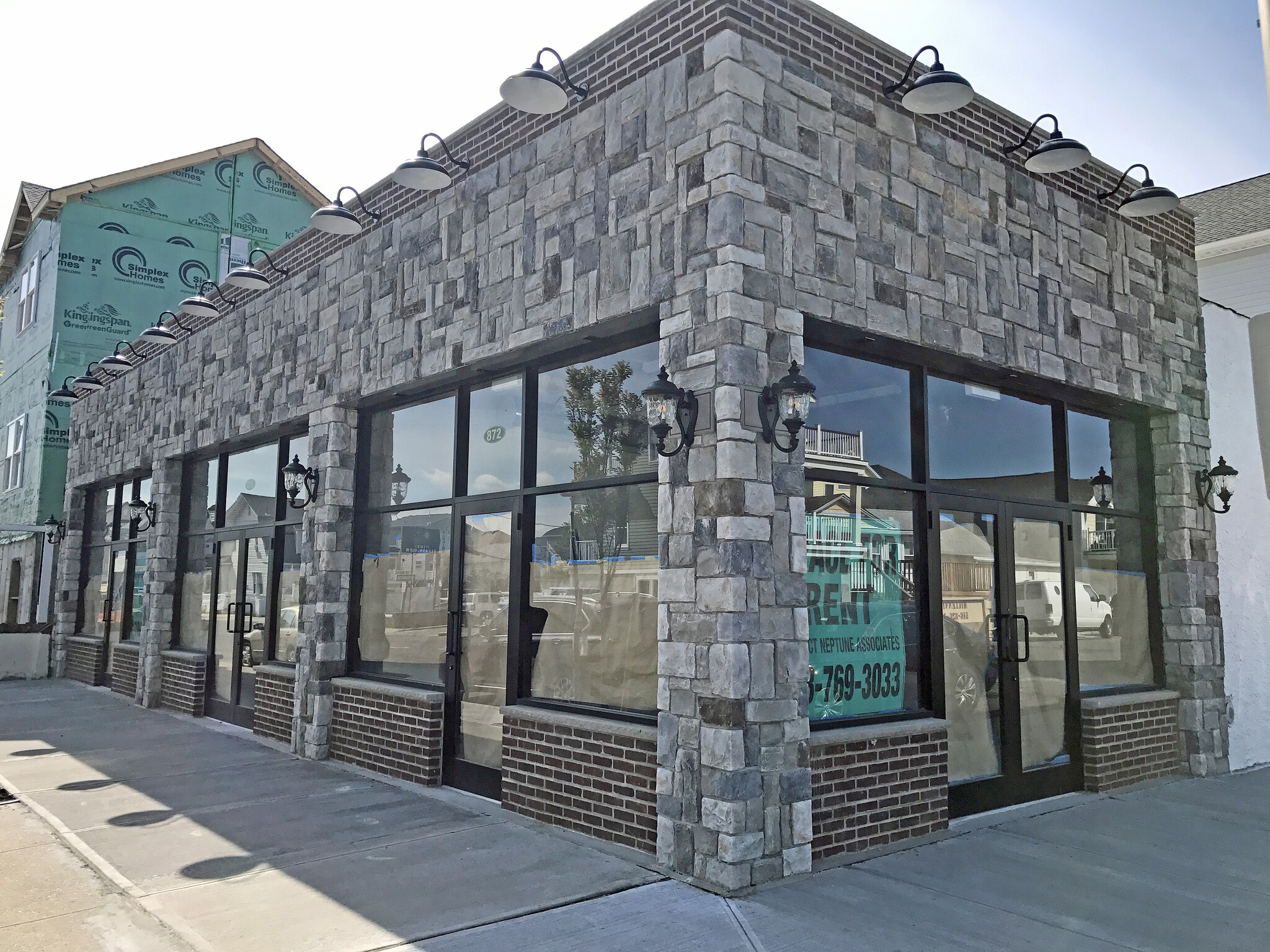 868-872 W Beech St, Long Beach, NY for sale Building Photo- Image 1 of 1