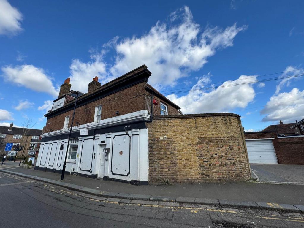Worple Rd, Isleworth for lease Building Photo- Image 1 of 7