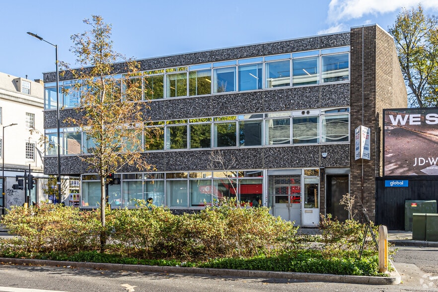 72-74 Mare St, London for lease - Building Photo - Image 2 of 2