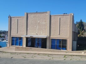 425 Appian Way, El Sobrante CA - Parking Garage