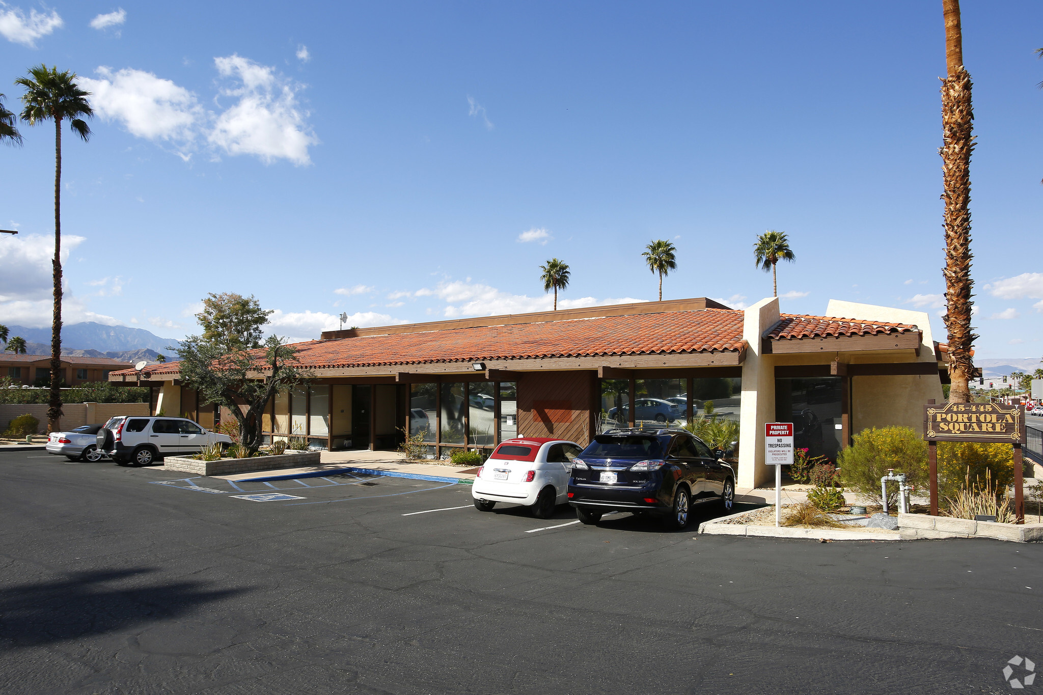 45445 Portola Ave, Palm Desert, CA for sale Primary Photo- Image 1 of 1