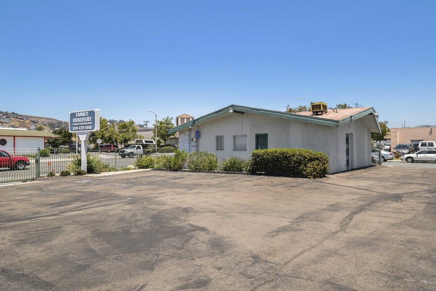 9325 Jamacha Blvd, Spring Valley, CA for sale - Building Photo - Image 1 of 1