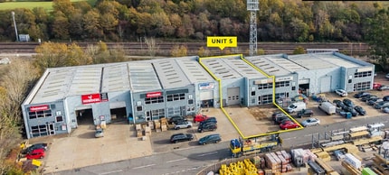 Bonehurst Rd, Redhill for lease Aerial- Image 2 of 4