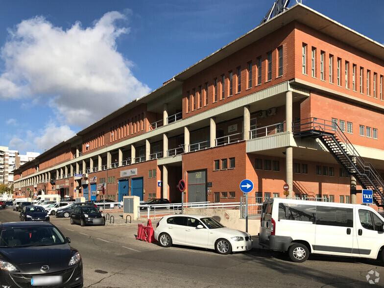 Industrial in Madrid, MAD for sale - Primary Photo - Image 1 of 2