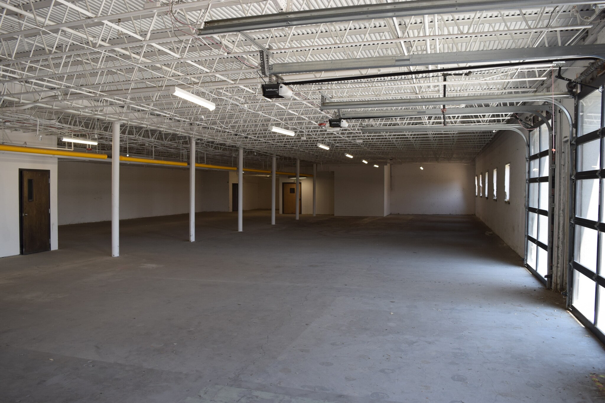400 W 48th Ave, Denver, CO for lease Interior Photo- Image 1 of 11