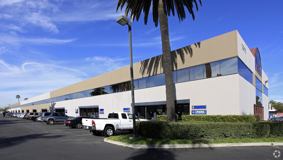 1411 N Batavia St, Orange, CA for lease - Building Photo - Image 1 of 7