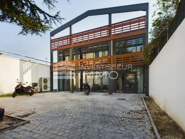 Office in Courbevoie for sale - Building Photo - Image 1 of 29