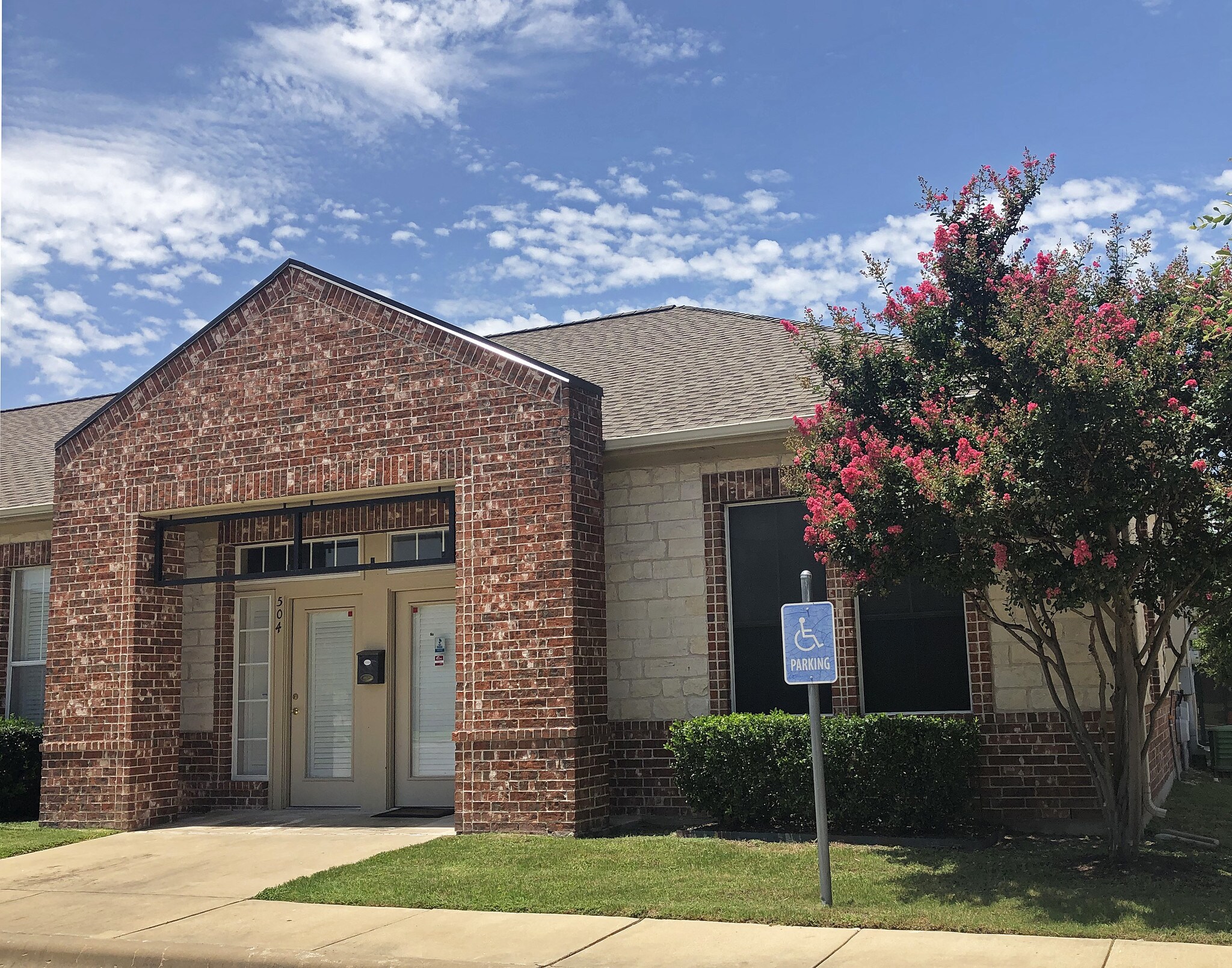 595 Round Rock West, Round Rock, TX for sale Building Photo- Image 1 of 1