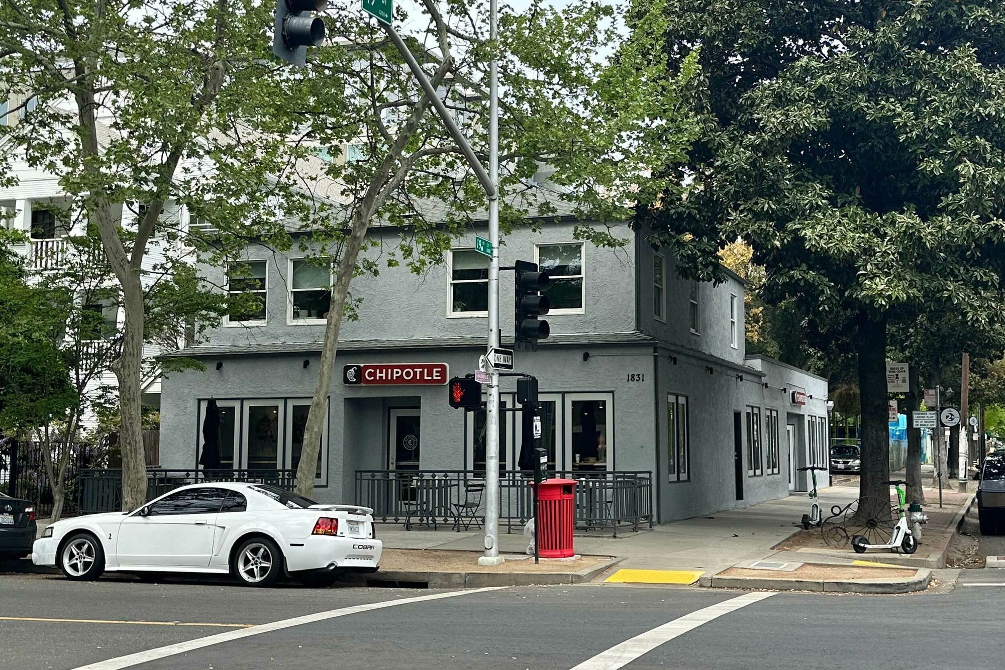 1831 Capitol Ave, Sacramento, CA for lease Building Photo- Image 1 of 5